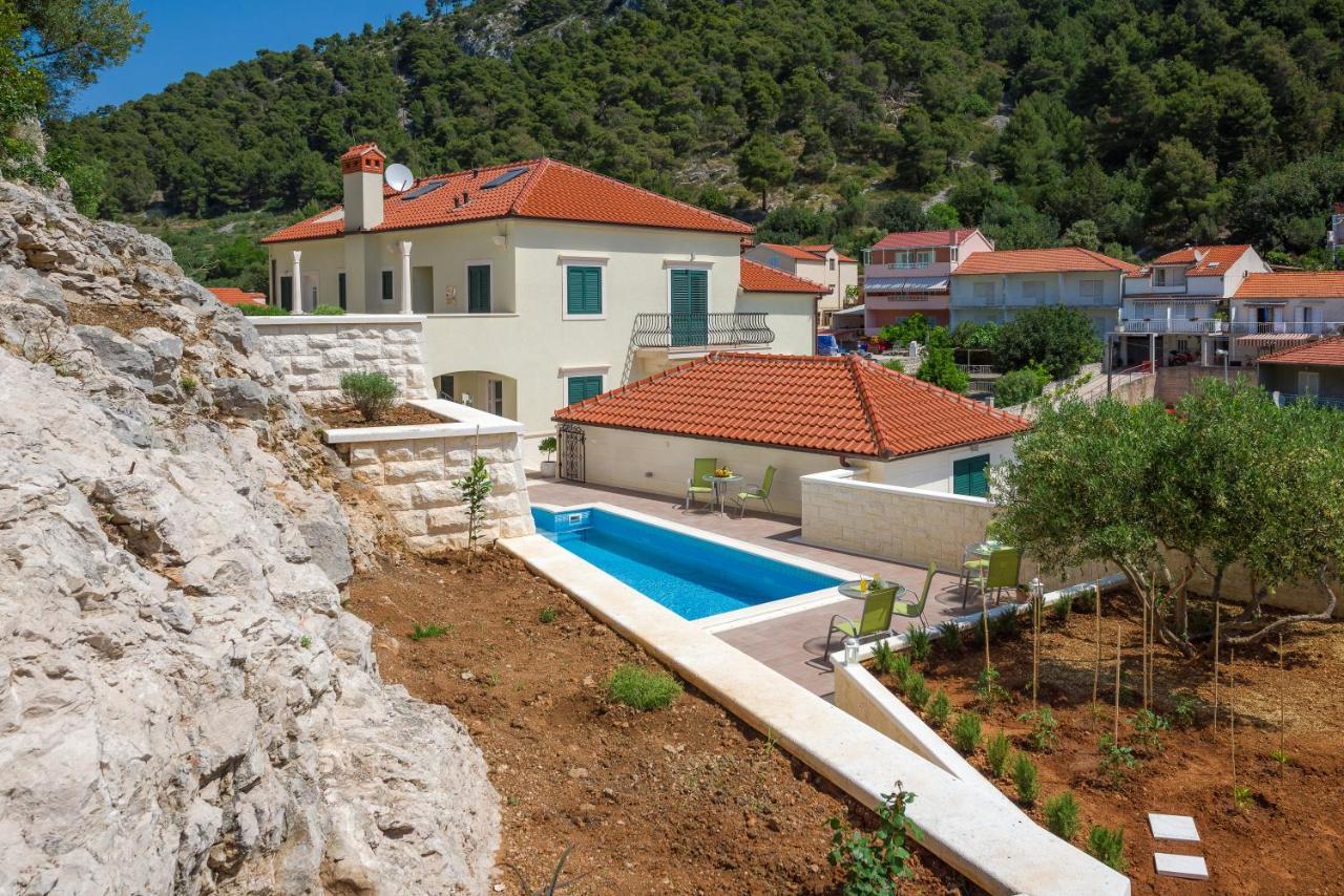 חוואר Villa Kogo מראה חיצוני תמונה