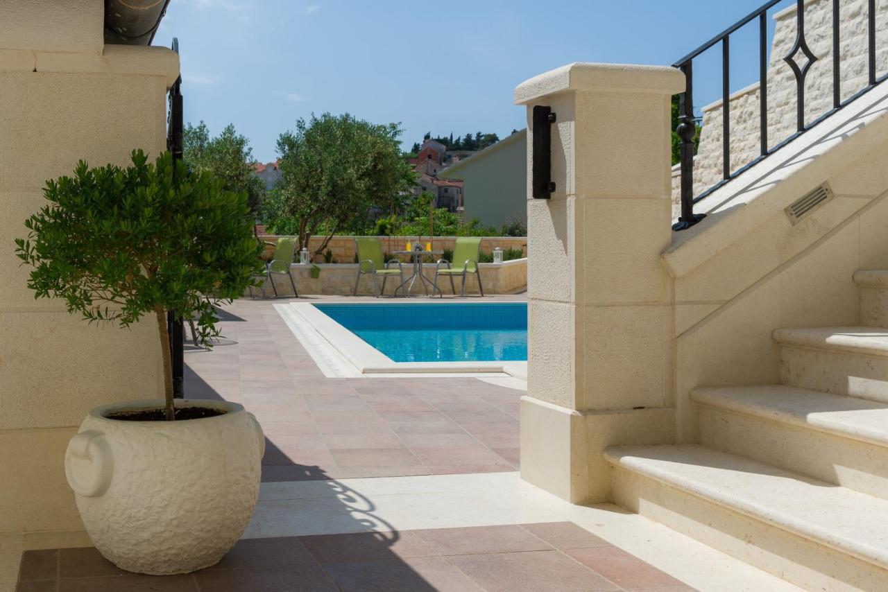 חוואר Villa Kogo מראה חיצוני תמונה