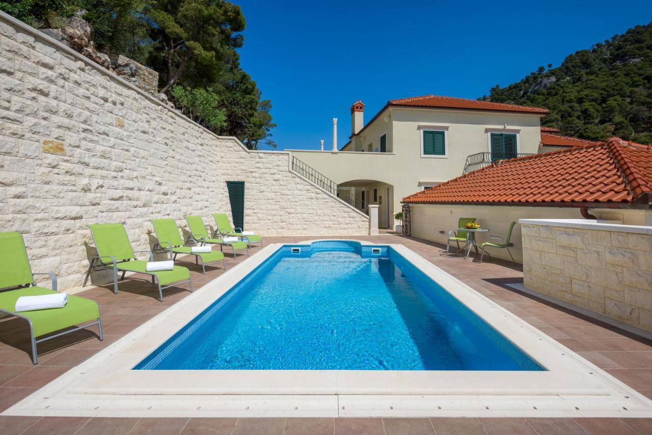 חוואר Villa Kogo מראה חיצוני תמונה