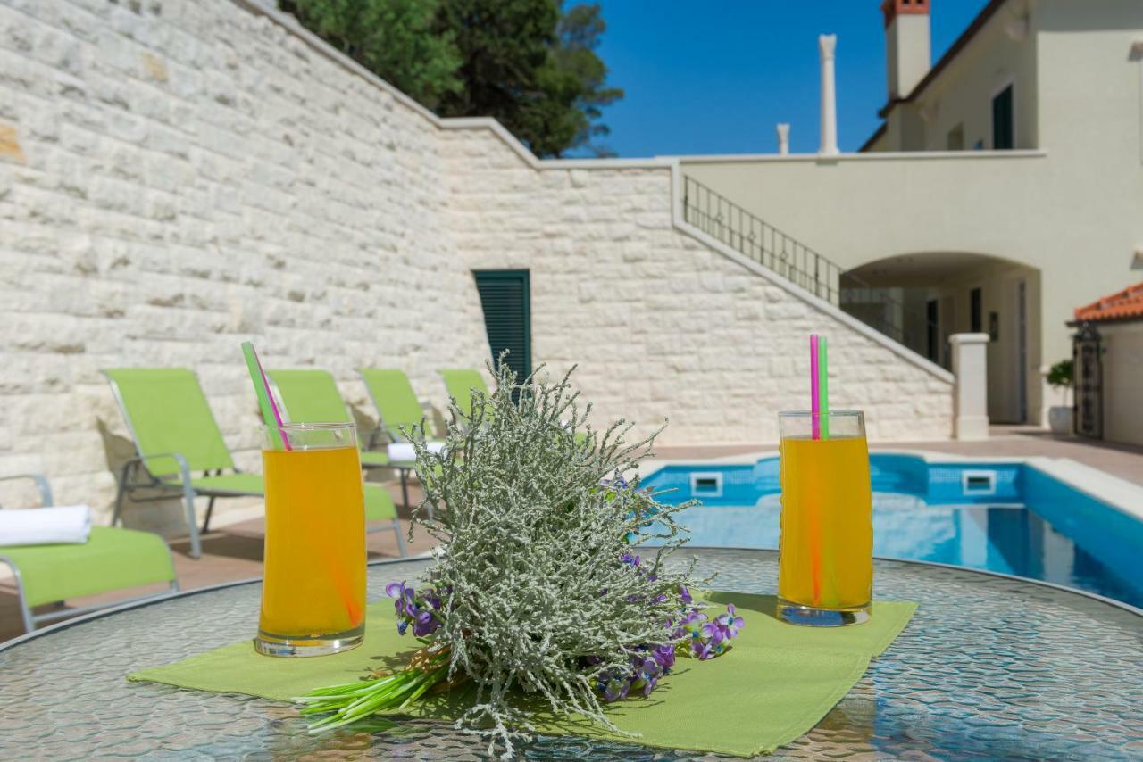חוואר Villa Kogo מראה חיצוני תמונה