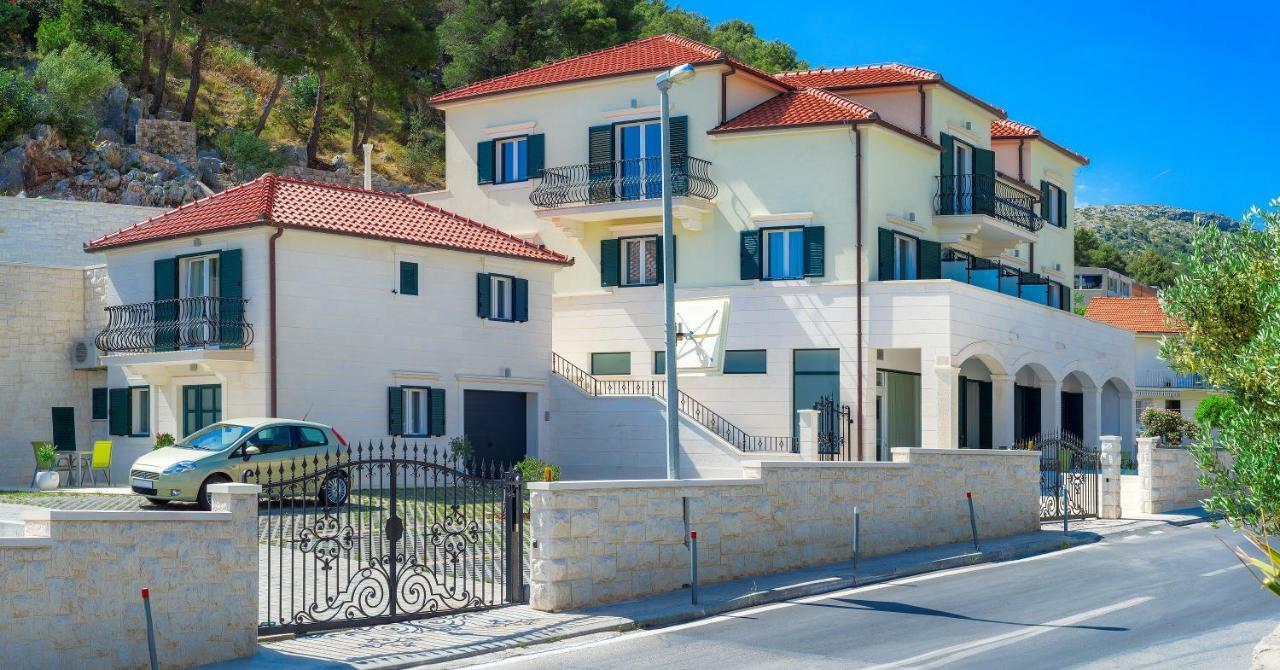 חוואר Villa Kogo מראה חיצוני תמונה