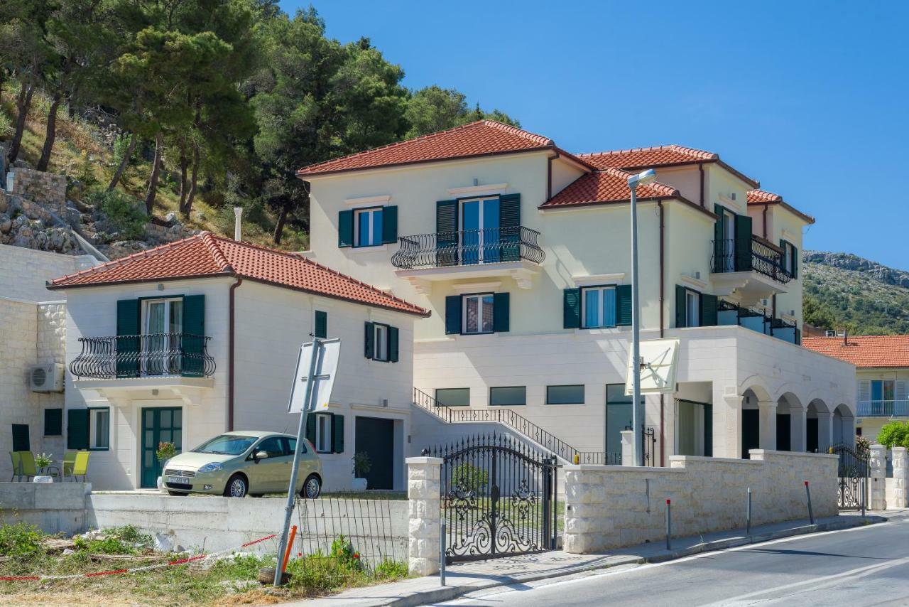 חוואר Villa Kogo מראה חיצוני תמונה